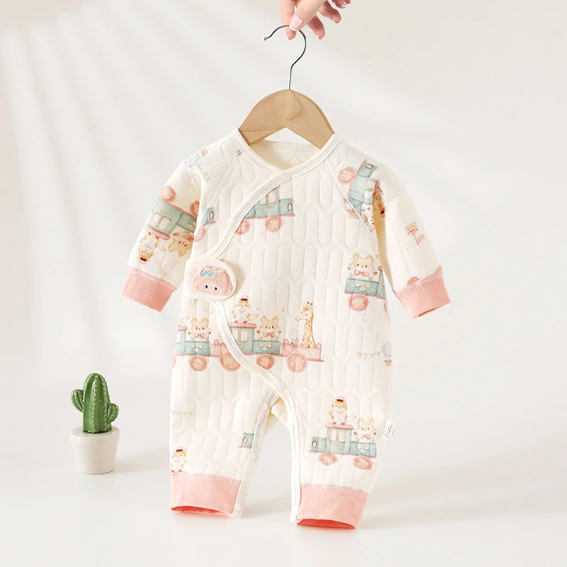 新生儿连体衣婴儿衣服秋冬新款纯棉a类夹棉长袖哈衣宝宝蝴蝶衣