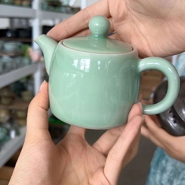 龙泉云间青瓷小米茶器