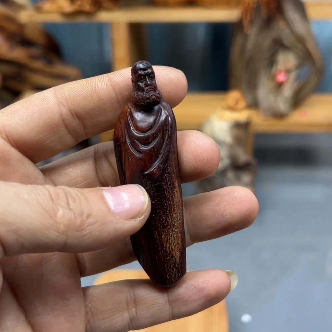 赏***の木崖柏木摆件手把件，