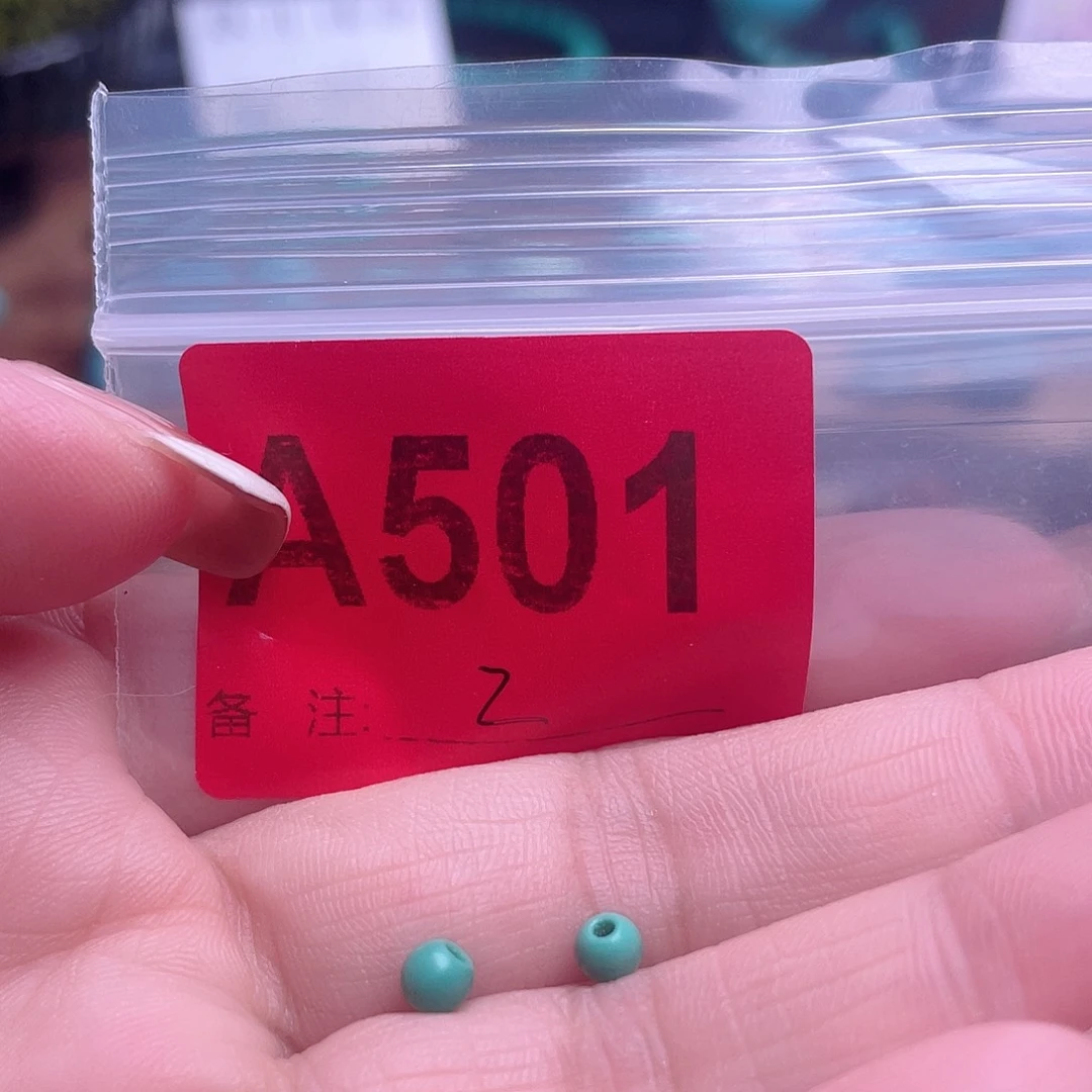 十堰原生态绿石头特色手工配饰