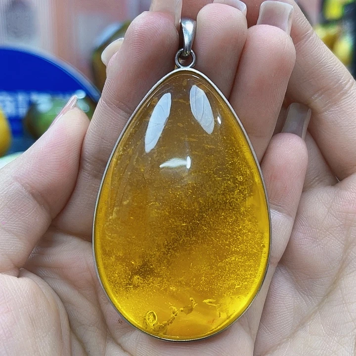 琥珀银S925镶嵌颈饰吊坠