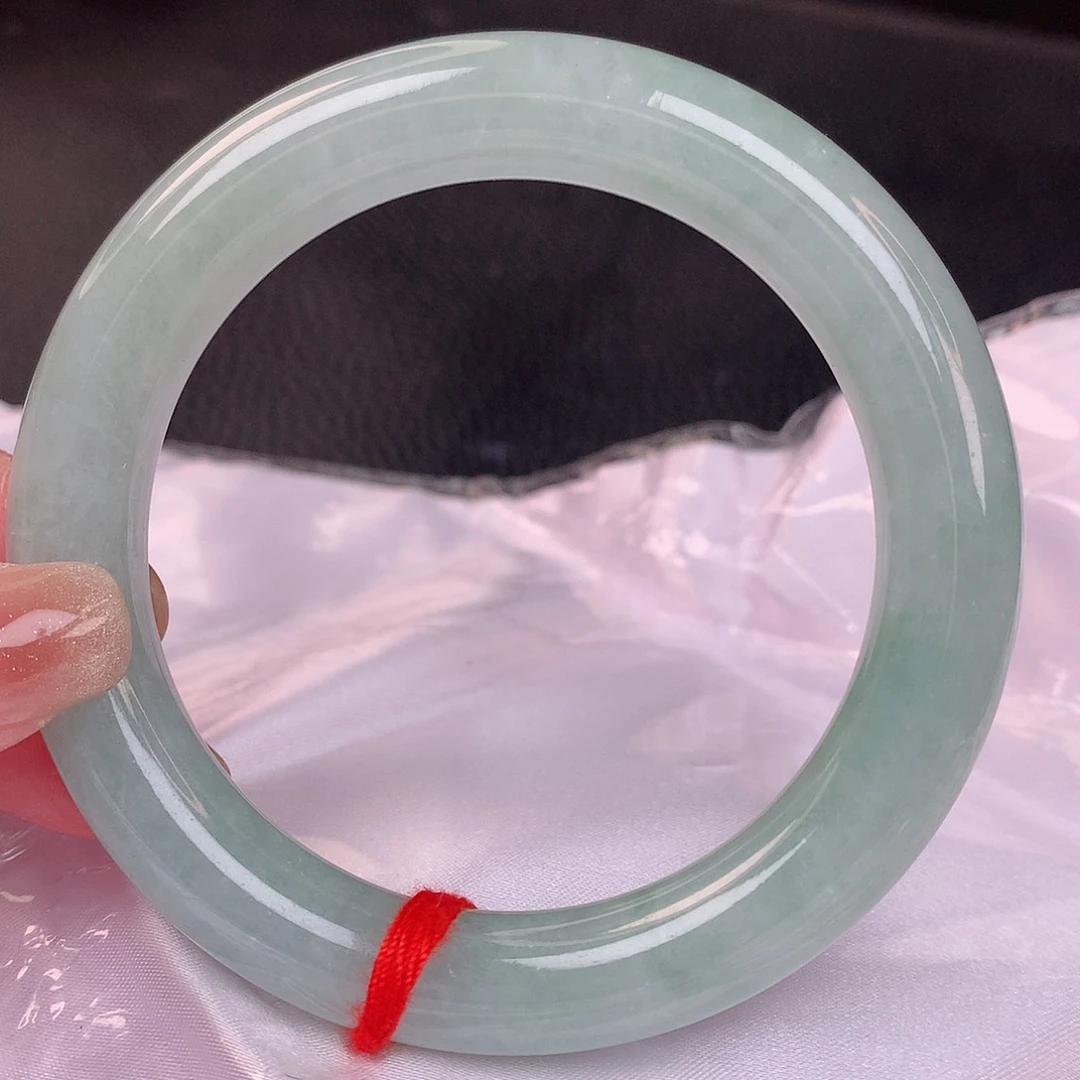 【闪购商品】翡翠手镯未镶嵌蒋*儿56 翡翠手镯