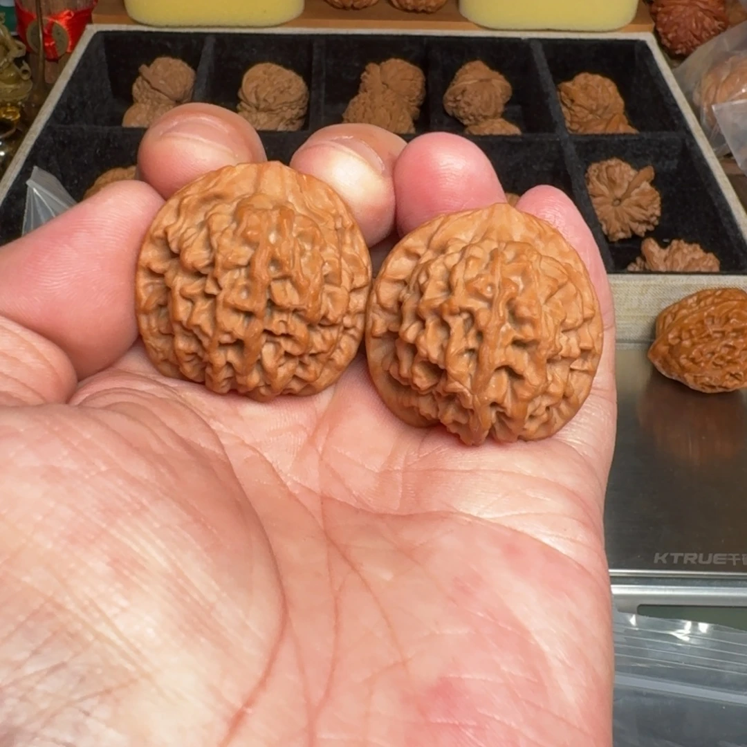 文玩核桃吊坠全品秦闷 尺寸35