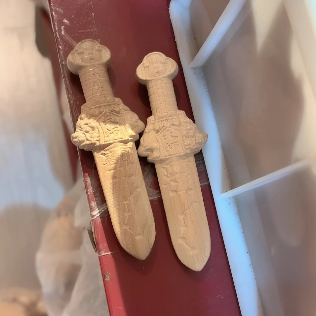卧***龙木桃木天师剑把件