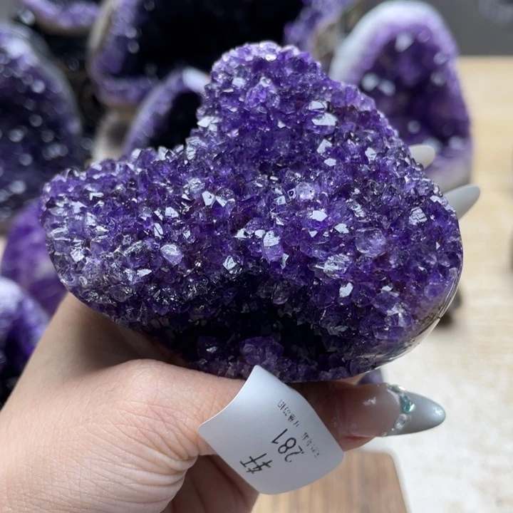 大型摆件（非配饰）未镶嵌紫晶