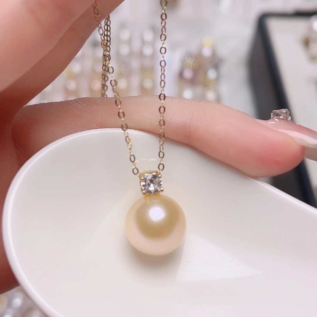 淡水珍珠吊坠(赠链)未镶嵌