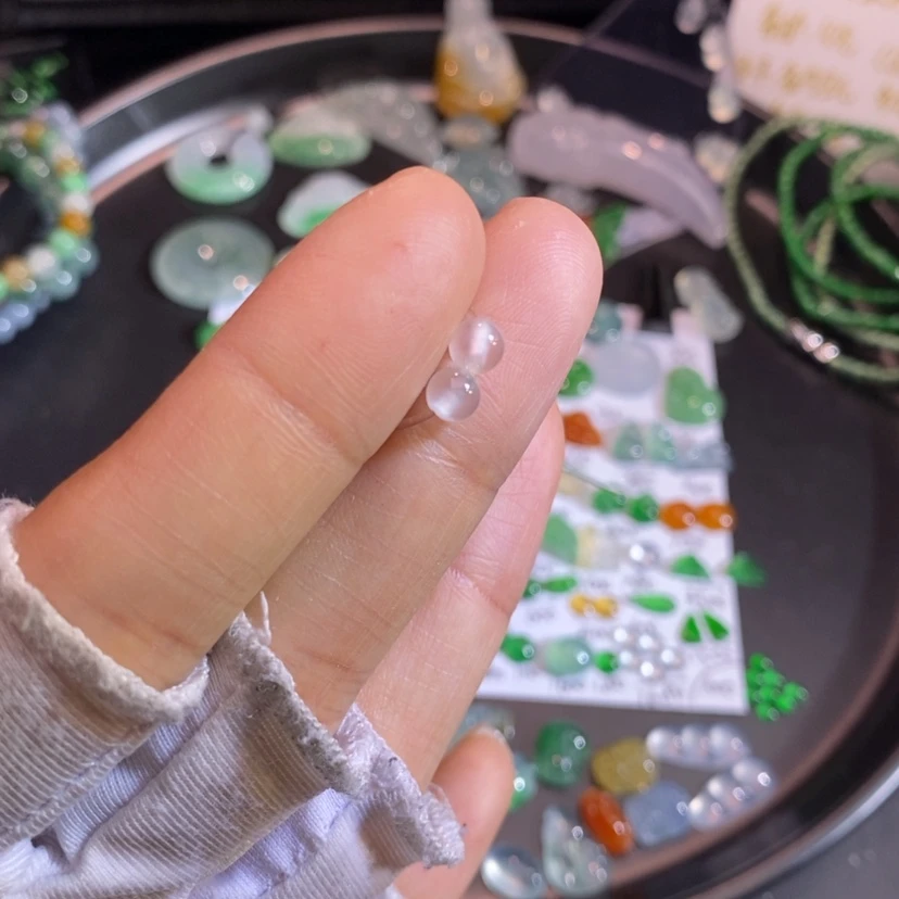 【闪购商品】翡翠挂件未镶嵌珠