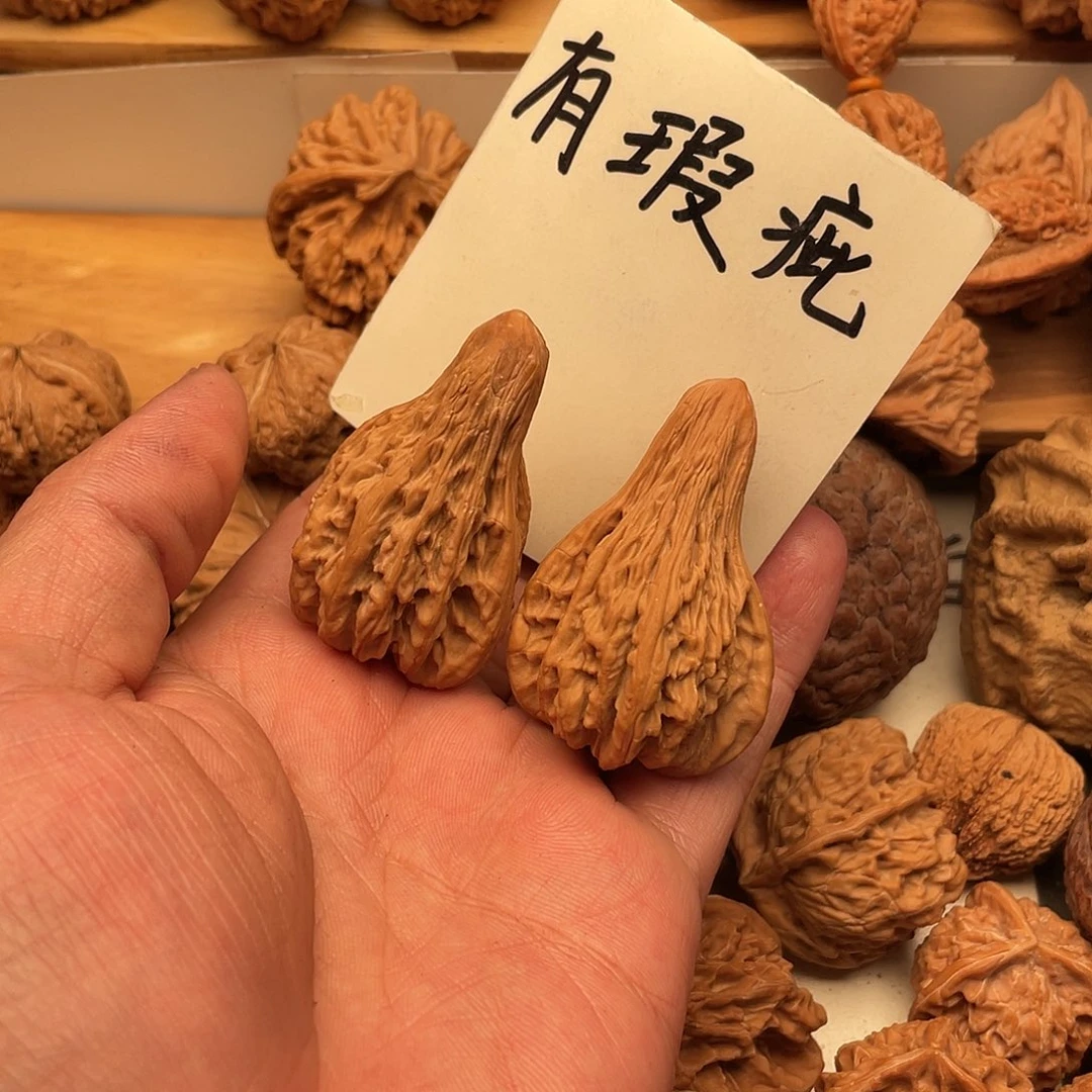 我***～文玩核桃吊坠鸭嘴