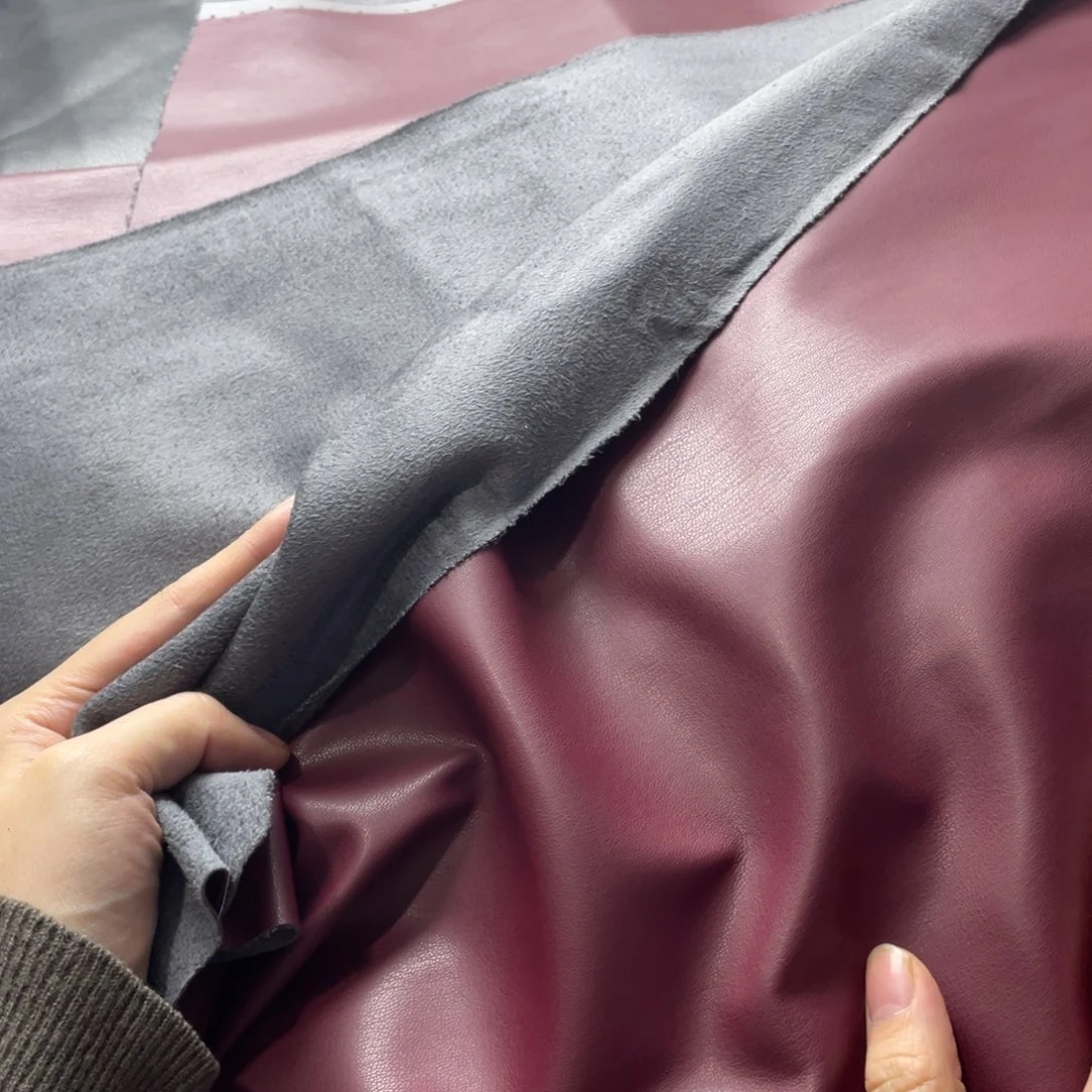 混纺紫红色高货麂皮1米。