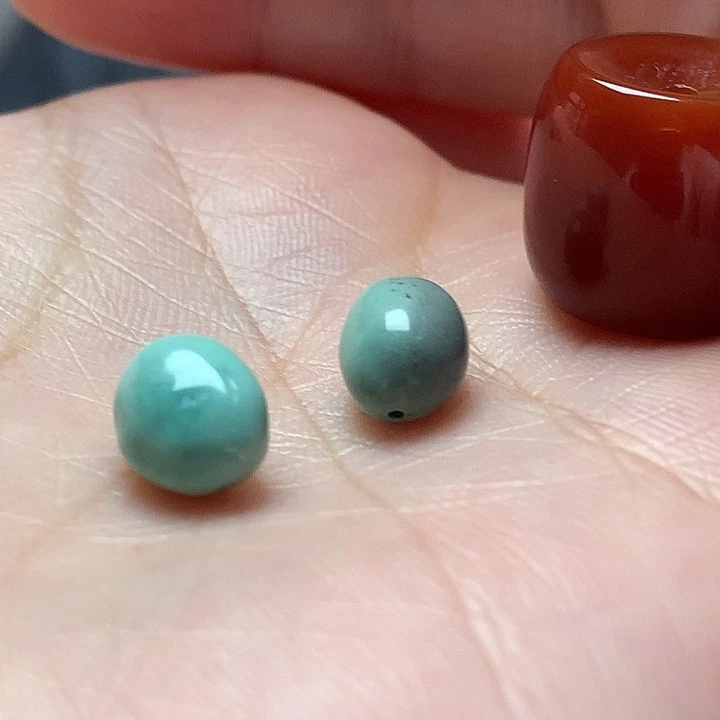 要***管未镶嵌原矿玛瑙/玉髓