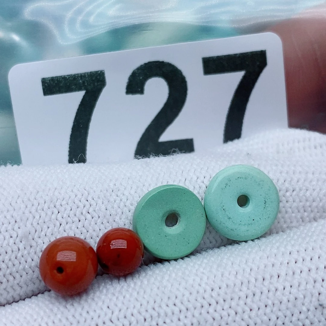 南红玛瑙未镶嵌珠宝奇石