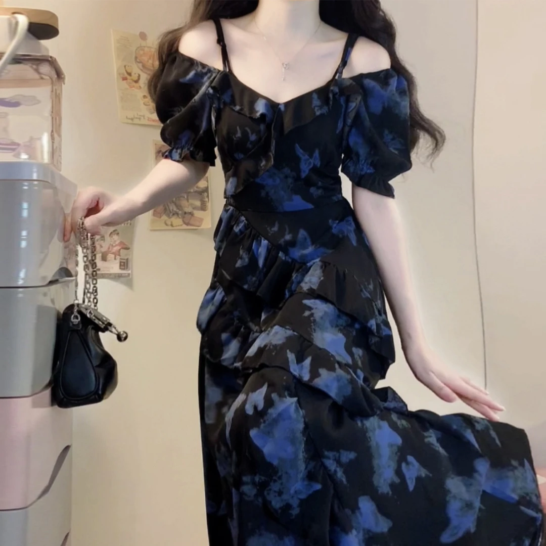 4084法式气质碎花高级感露肩设计连衣裙子女2025新款黑色吊带长裙