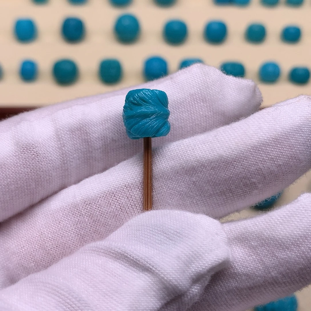 绿松石未镶嵌天然原矿绿松石羽毛9.1