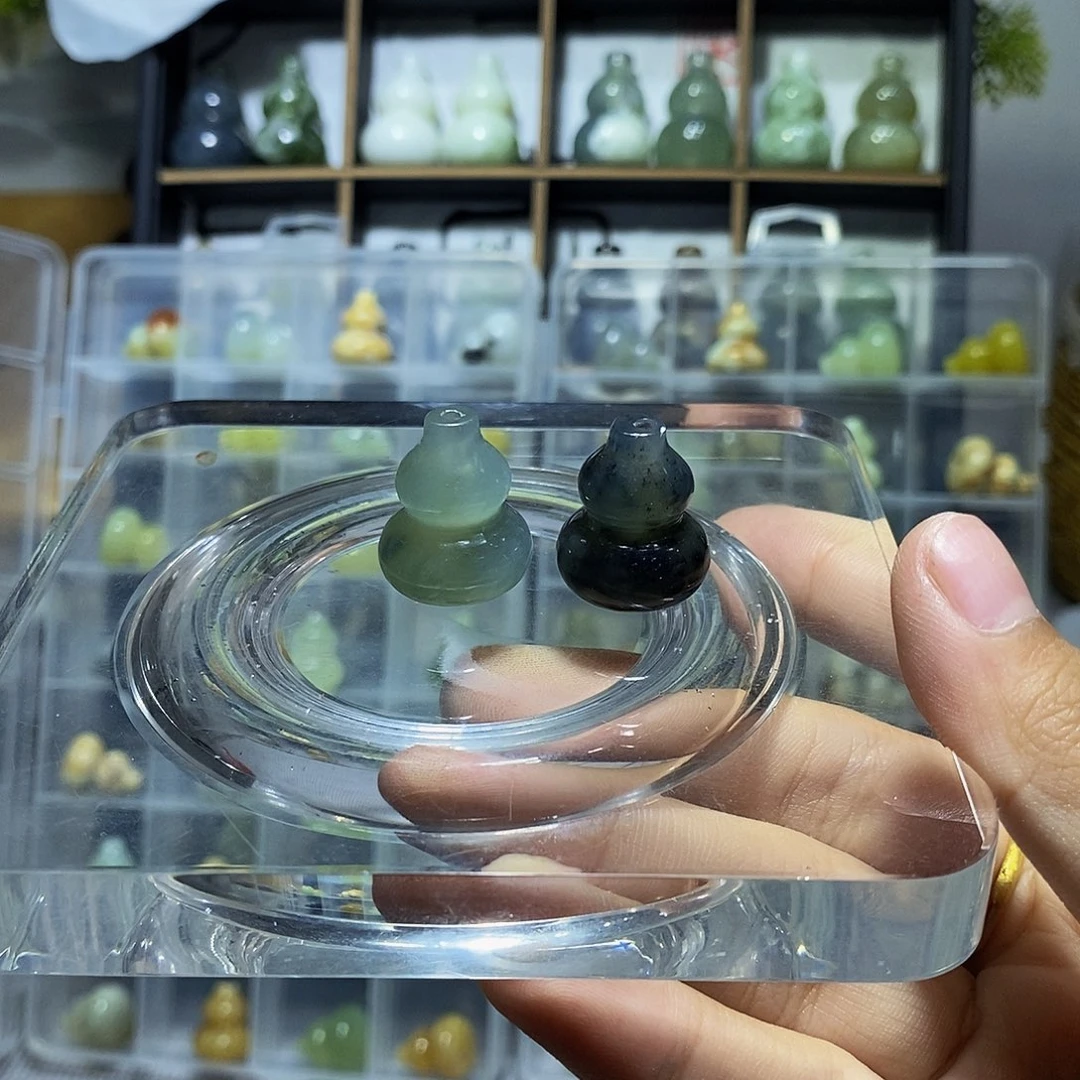 合金蛇纹石玉颈饰307