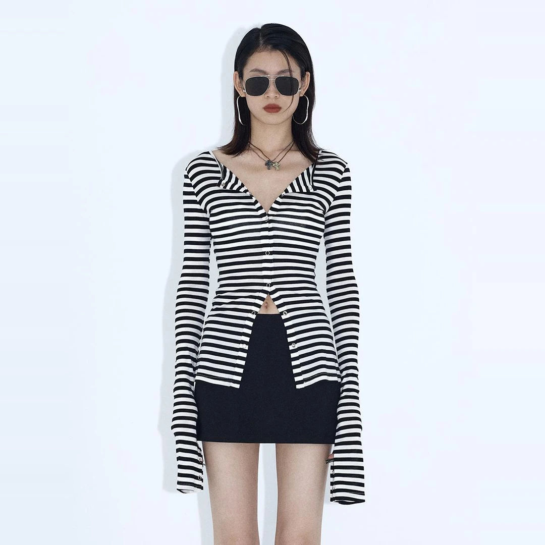 ourhour 袖口开衩 黑白条纹修身莱赛尔长袖开衫 女春设计感薄上衣