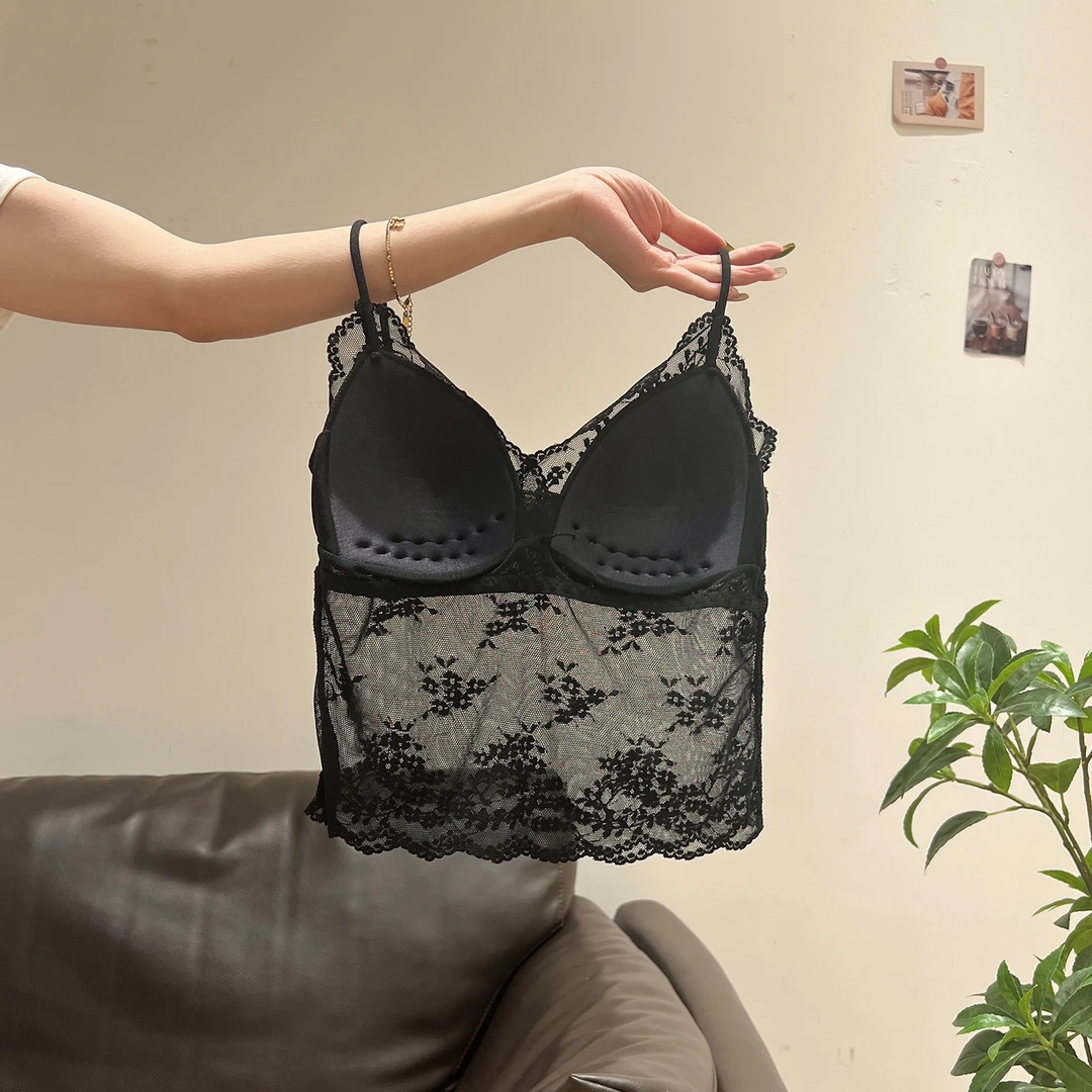 性感风蕾丝美背小碎花吊带背心女2025夏季性感透气带胸垫内搭上衣
