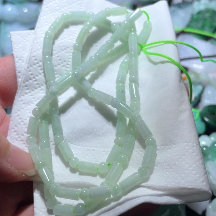 【闪购商品】翡翠颈饰未镶嵌天然翡翠