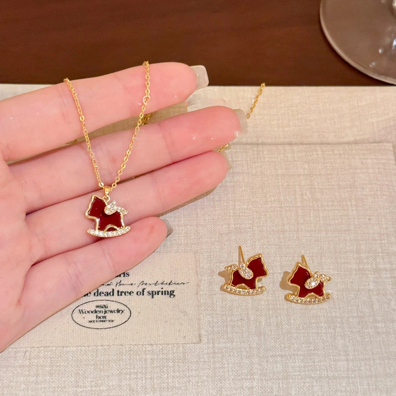 铜合金项链 【浠儿家】新中式锆石小马项链耳钉轻奢气质百搭饰品