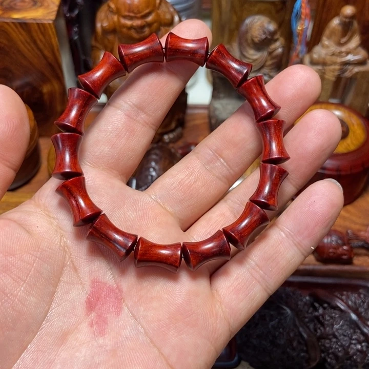 檀香紫檀（小叶紫檀）手串