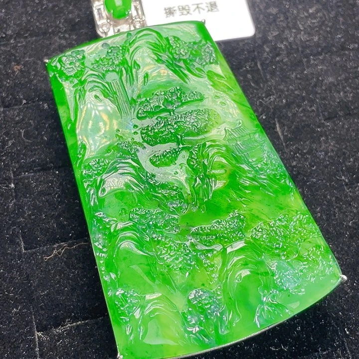 翡翠未镶嵌颈饰63