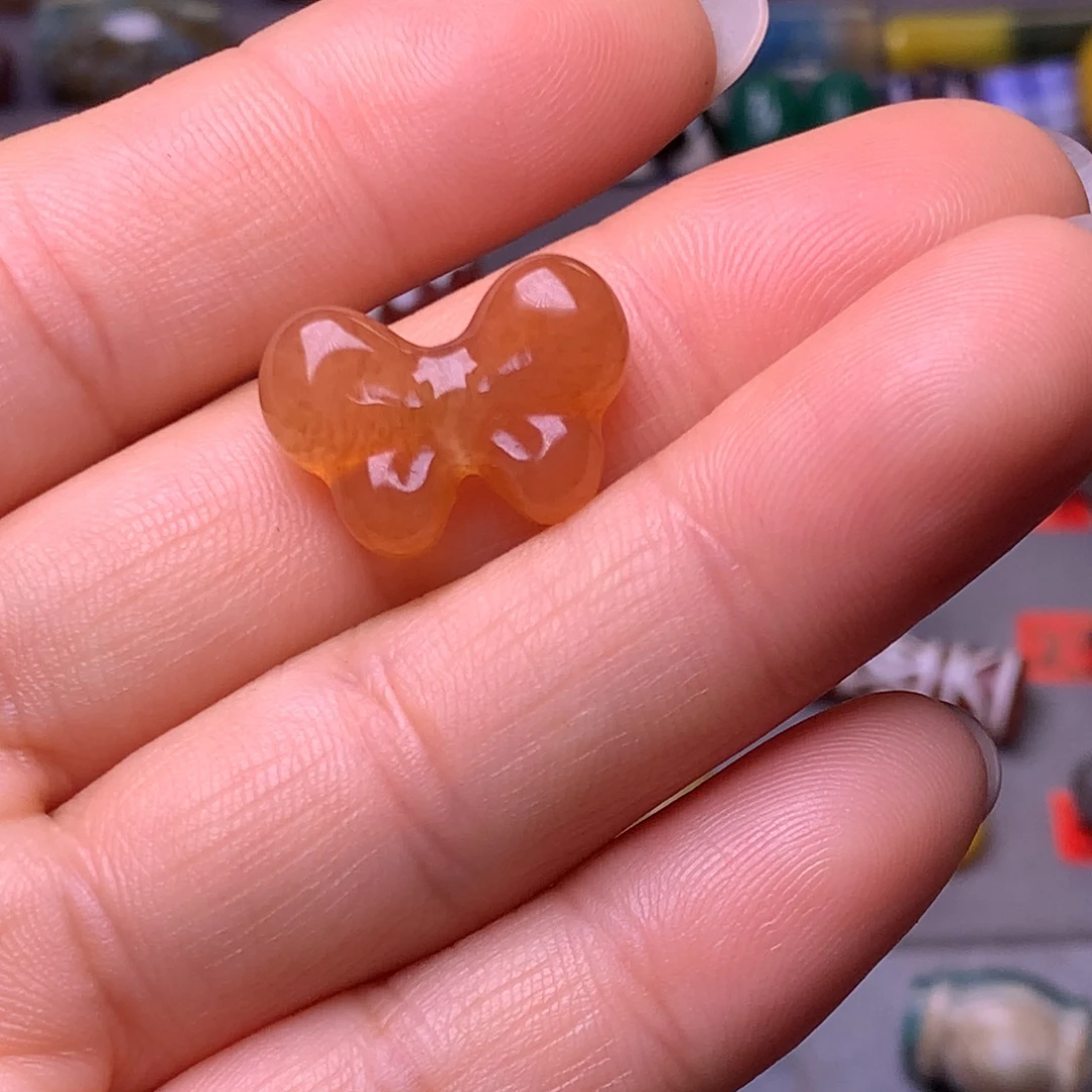 对***入玛瑙/玉髓未镶嵌颈饰