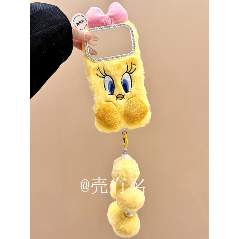 秋冬毛绒立体蝴蝶结崔迪鸟手拎绳适用苹果17手机壳iPhone16/15/14