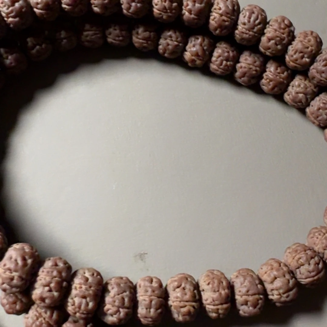 金刚菩提吊坠勿里达老树王108