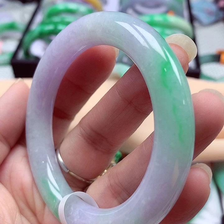 翡翠未镶嵌手镯翡翠