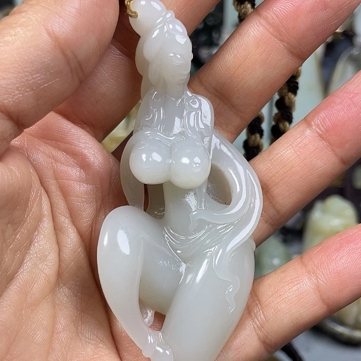 和田玉未镶嵌挂件