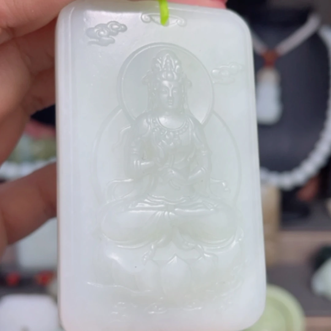【闪购商品】颈饰未镶嵌和田玉
