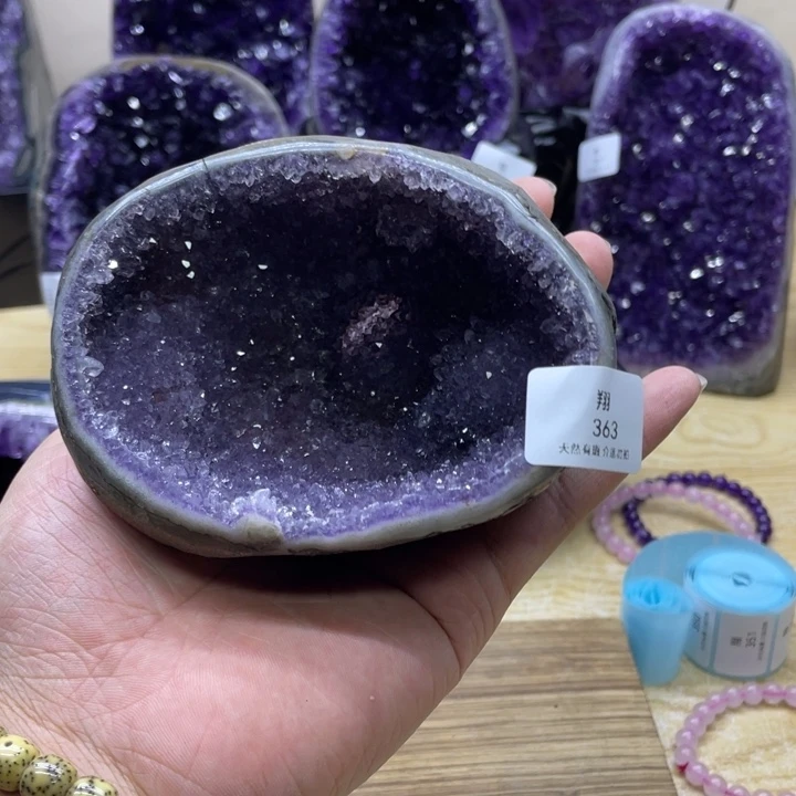 未镶嵌大型摆件（非配饰）紫晶