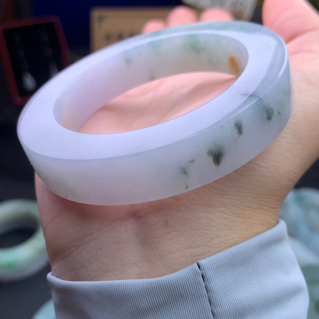 定制翡翠手镯未镶嵌正圈