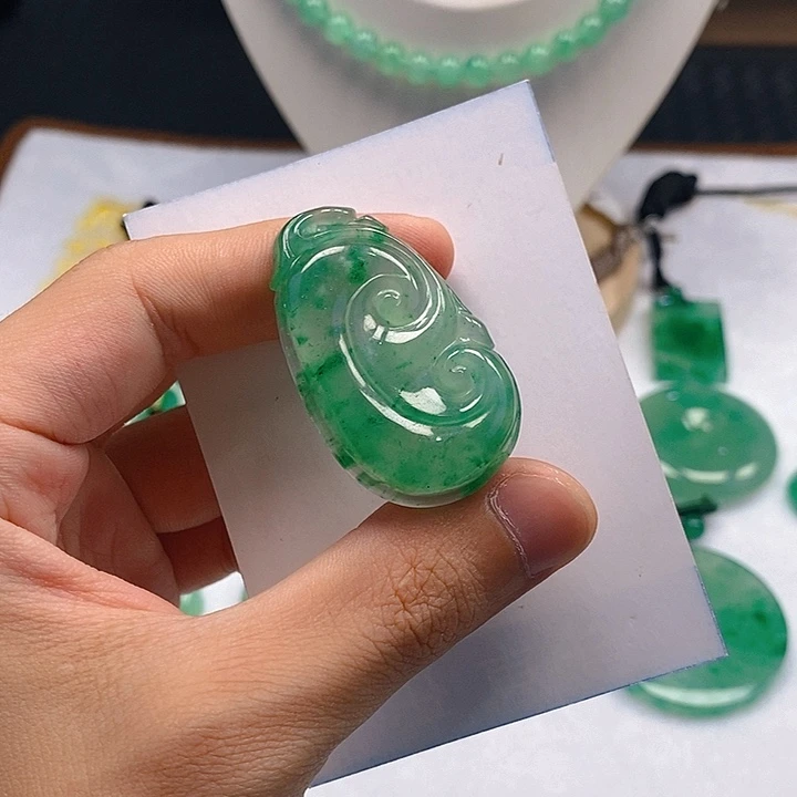 石英质玉（非洲翠）1未镶嵌