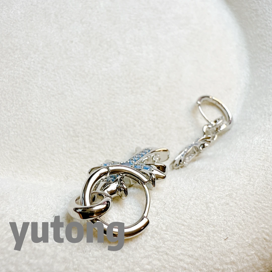 铜合金锆石耳饰 【雨桐轻奢饰品】设计款耳环YT02234