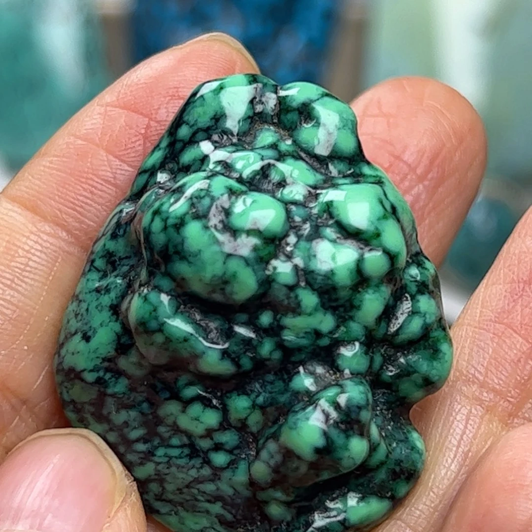 绿松石未镶嵌天然原矿绿松石