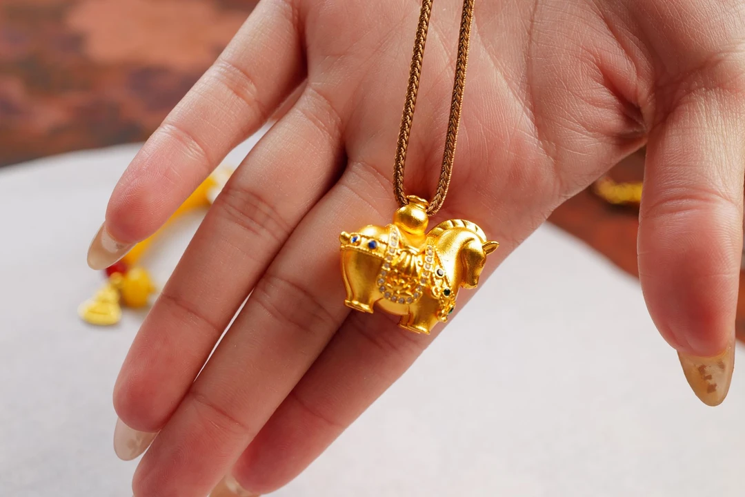 合金吊坠 合金吊坠 彩色点钻小马马上有钱 盛唐敦敦马吊坠 YW19