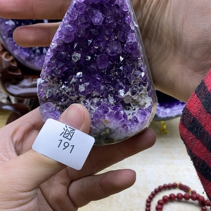 水晶大型摆件（非配饰）未镶嵌