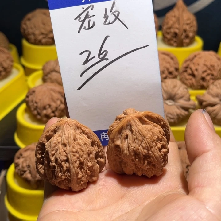 桃核吊坠密纹福利