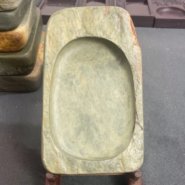 广东肇庆原石端砚