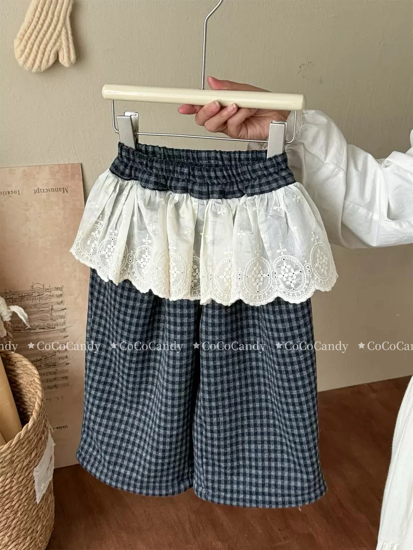 【KKMT】25冬季新品女宝韩系复古蕾丝屁帘加厚绒格子直筒裤85629