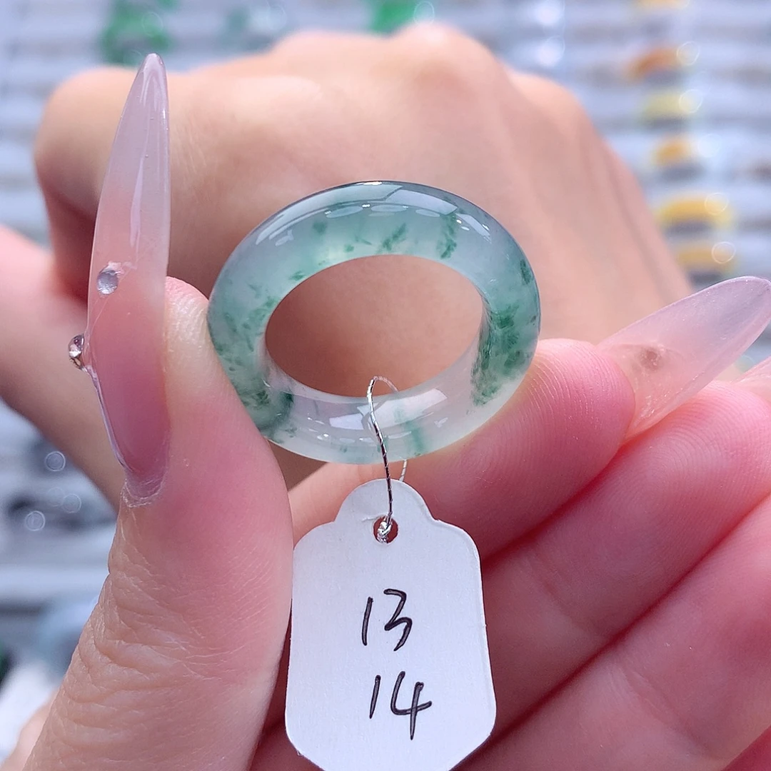 璀***.翡翠未镶嵌戒指天然