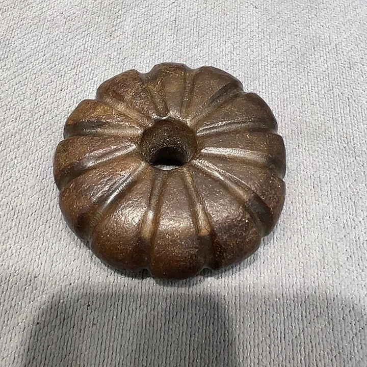 岫岩老玉（透闪石质玉）未镶嵌颈饰