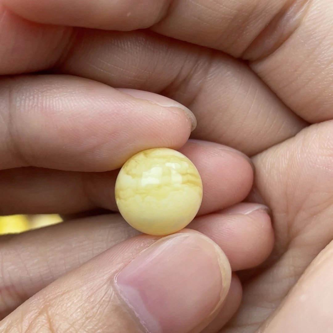 琥珀颈饰未镶嵌11.7mm