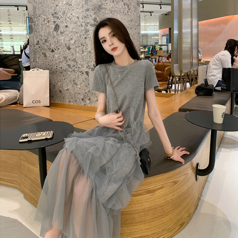 灰色网纱拼接连衣裙女夏季遮肉显瘦减龄独特漂亮巨好看的休闲裙子