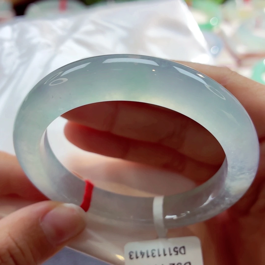 翡翠未镶嵌手镯冰条子起杠68-18