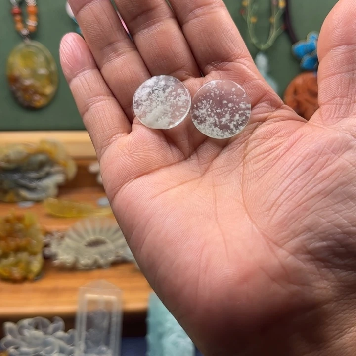 、***淡蛇纹石玉合金耳环