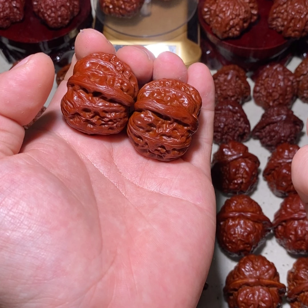 宋***）文玩核桃吊坠元宝元宝元宝