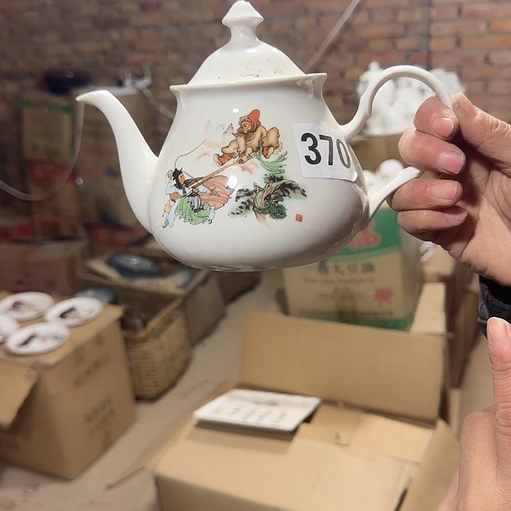 库存瓷片三打白骨精