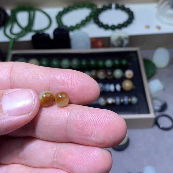 M***雪和田玉未镶嵌手链