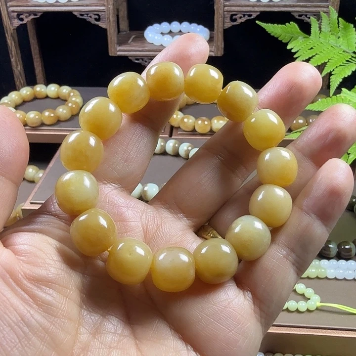 画***下和田玉（糖玉）未镶嵌手链